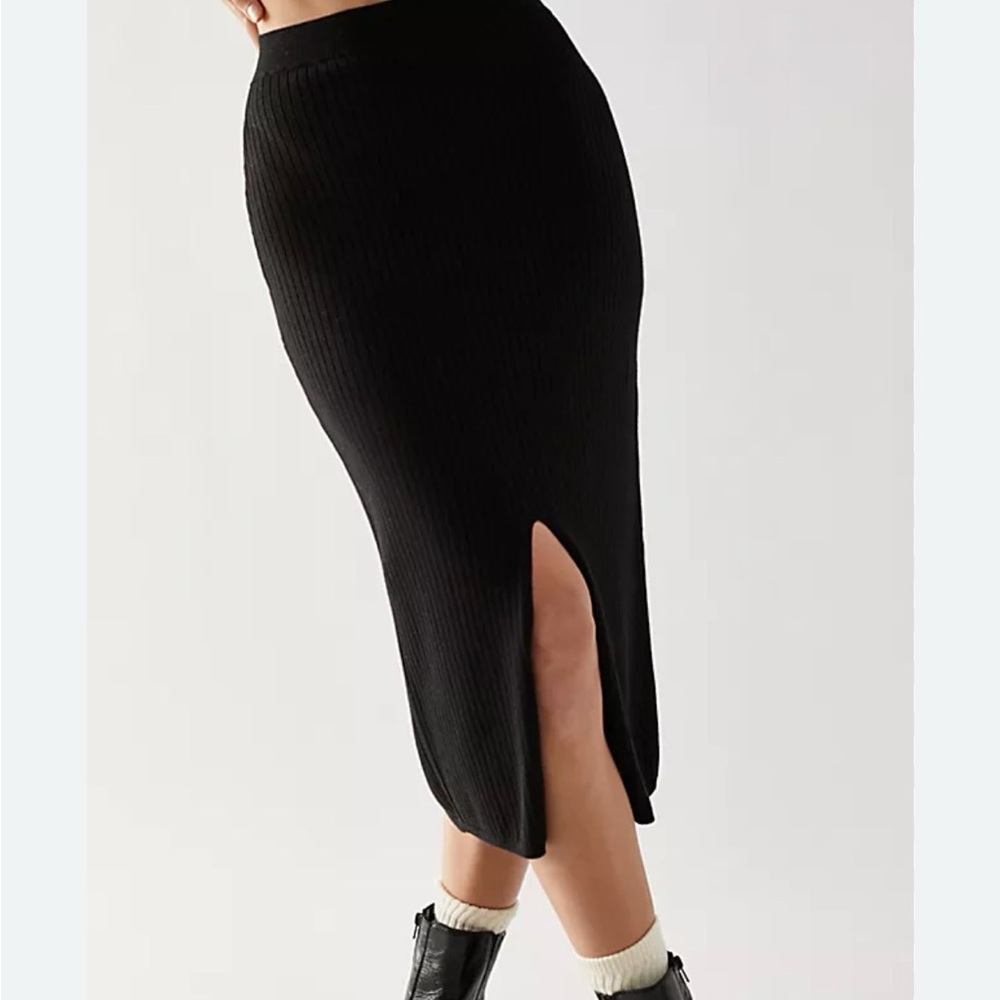Skyline Midi Skirt